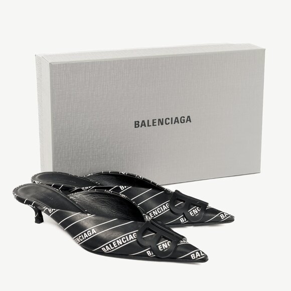 Balenciaga Black & White Logo-Printed BB Knife Mules - Picture 12 of 12